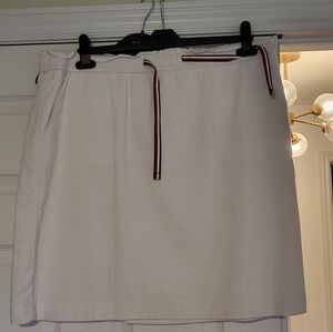 Tommy Hilfiger Cream Skirt with Red Trim